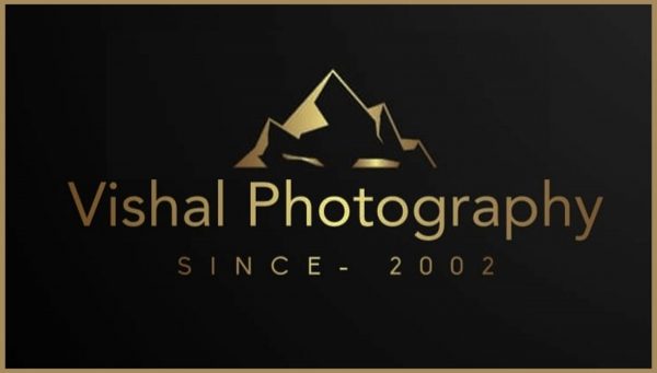 logo vishal photography